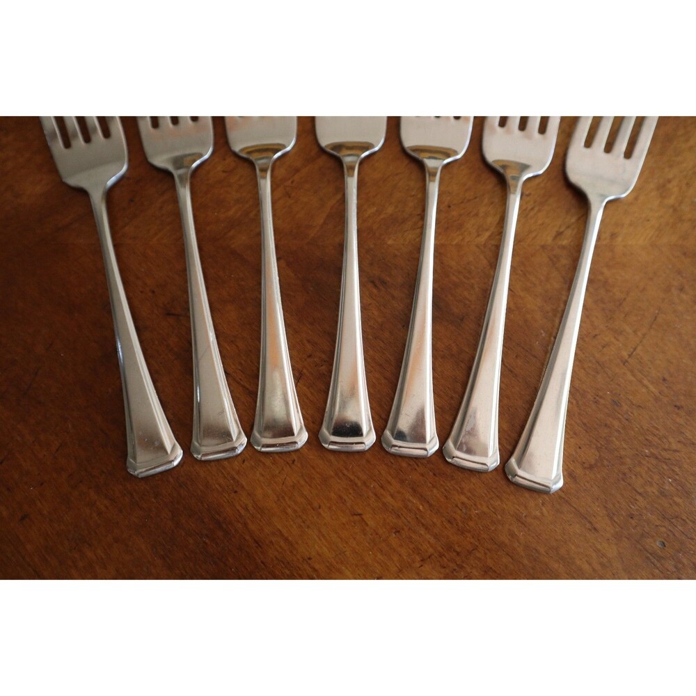 Lot Of 7x Oneida Maestro St Leger SSS Stainless Flatware Salad Forks 6.2” USA - Picture 6 of 8